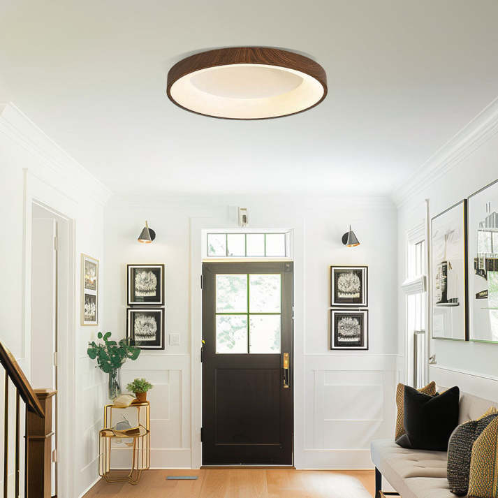Lampa sufitowa z naturalnego drewna